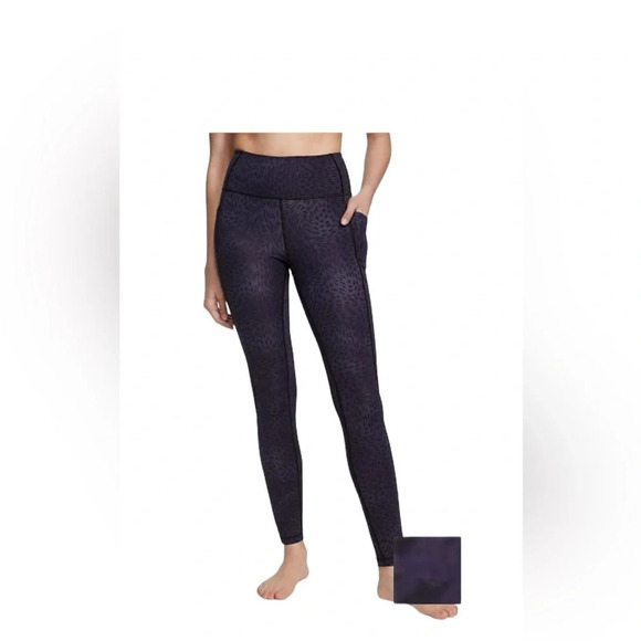 Victoria’s Secret High Rise, 4-Way Stretch Performance Leggings, Short/Petite - Picture 1 of 6